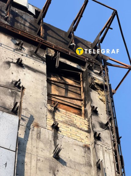 Руїни та уламки після атаки РФ на Лук'янівку