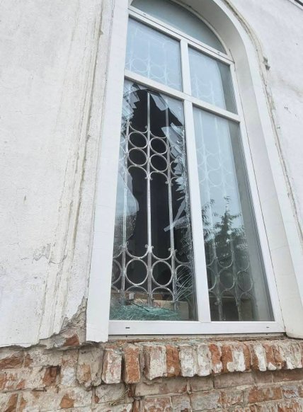 Вікно Свято-Миколаївського храму