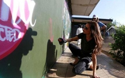 Виктория Бекхэм: «К 40 годам я полностью осознала свою ответственность как мама» - изображение №2