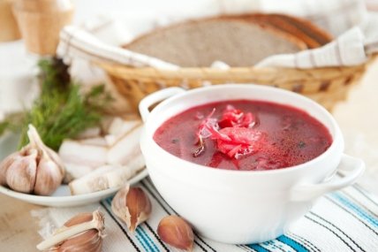 Цветная капуста добавит пикантности привычному борщу