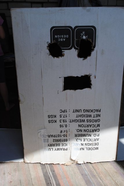 Как мы коробку в робота трансформировали. Отзыв мамы о книге - изображение №7