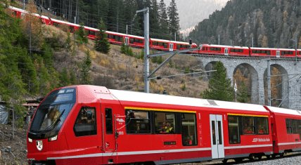 Как выглядит самый длинный пассажирский поезд в мире