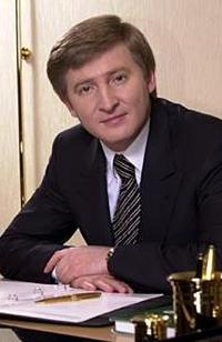 Рінат Ахметов у молодості