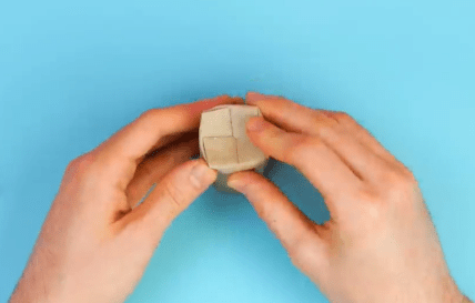 Як зробити стаканчик для розсади з втулки від туалетного паперу.