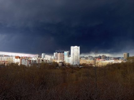 Дрон ударил по нефтяной станции в городе Пермь, возник пожар