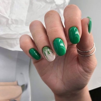 green manicure