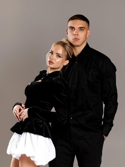 Матвій Пономаренко зі своєю дівчиною