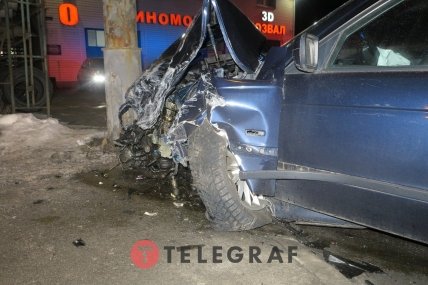 ДТП на Кільцевій у Києві 29 січня - після зіткнення Volkswagen та BMW загинула жінка, фото та відео