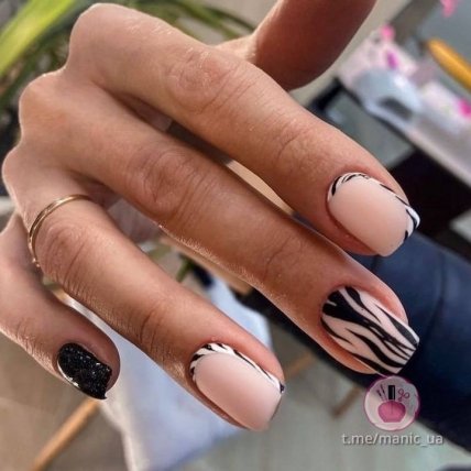 манікюр зебра