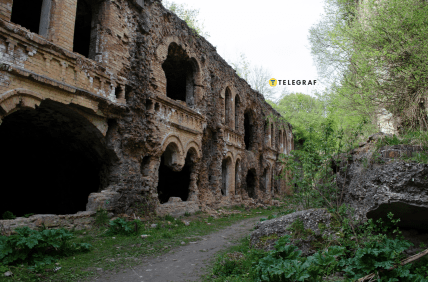 Таракановский форт