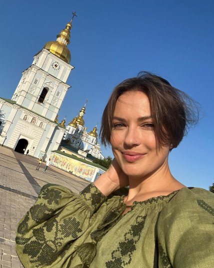 Диджей Настя Топольская