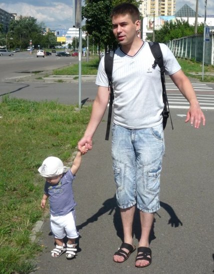 Папины истории: как мой сын делал первые шаги - изображение №1