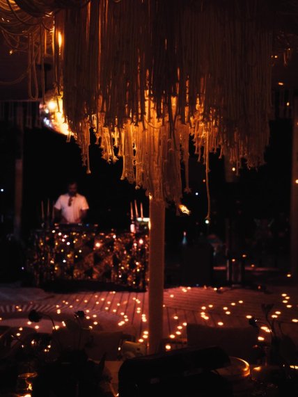 Вусік відсвяткував день народження у Таїланді