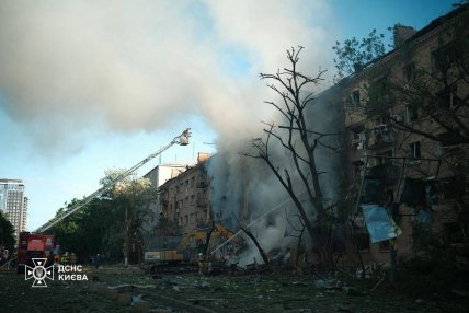 Ліквідація наслідків обстрілу Києва