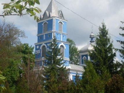 Свято-Казанский храм в Ладыжине