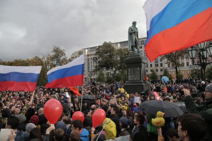 Акции в РФ в поддержку Навального: задержаны уже 262 человека