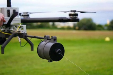 FPV-дрон на оптоволокне