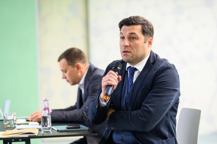 Сергей Коваленко