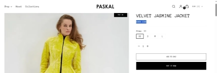 Страница PASKAL с моделью в желтом жакете VELVET JASMINE JACKET и ценой €861 EUR