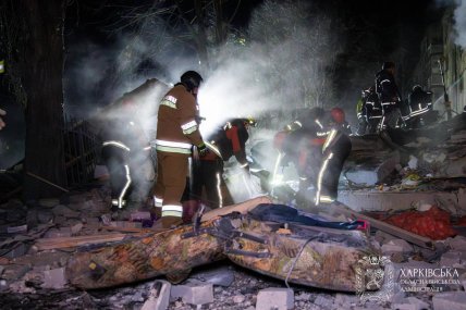 Рятувальна операція у Харкові після російського удару 7 березня