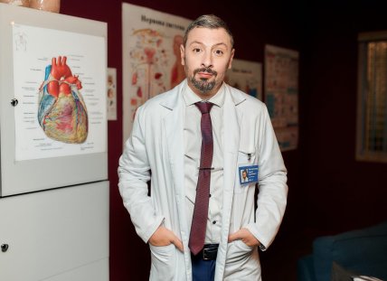 Кирилл Бин, "Люся Интерн"