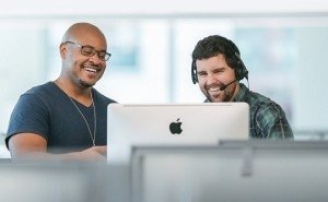 Сотрудники Apple любят Тима Кука