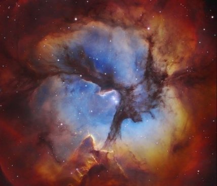 "Хаббл" заснял "прощание" умирающей звезды