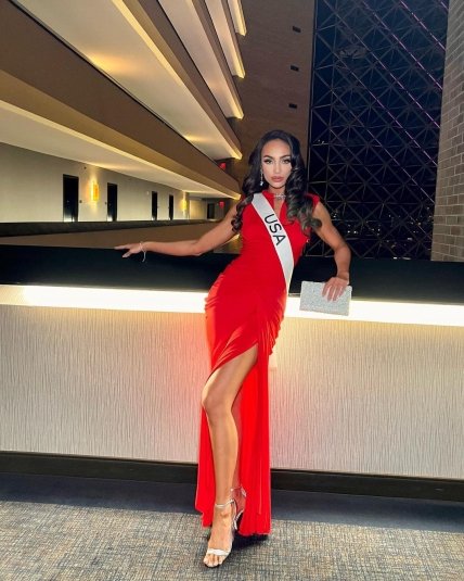 Р'Бонни Нола Габриэль