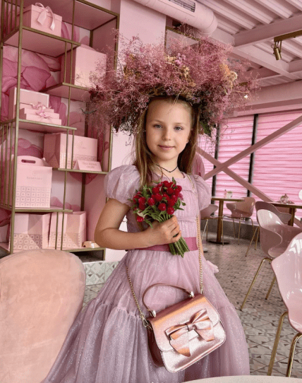 Дочь Приюты Соломия