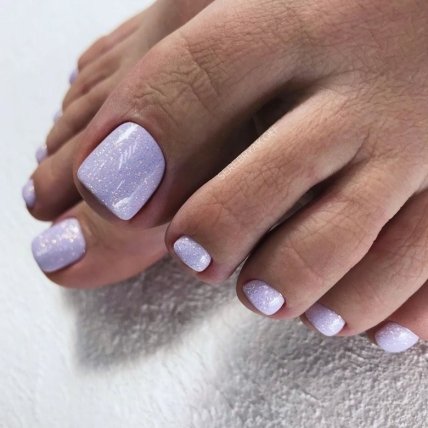 Тренди педикюру 2023 – однотон