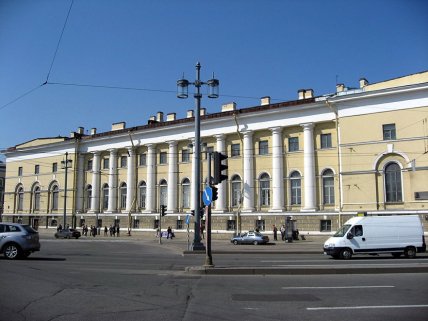 Будівля Зоологічного музею у Санкт-Петербурзі