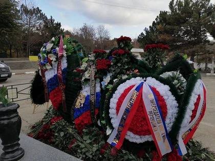 могила Стремоусова