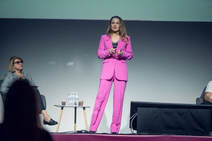 Юлія Дамочкіна, психологиня та сексологиня