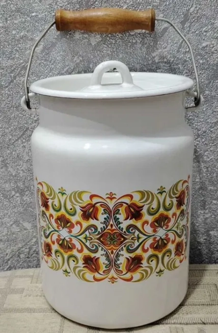 Почему до сих пор пользуются эмалированными советскими бидонами