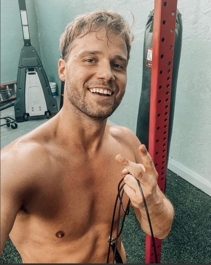 Алекс Топольський