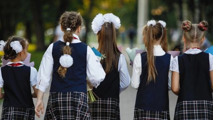 Білі банти