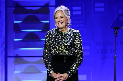 Джилл Байден мала вишуканий вигляд