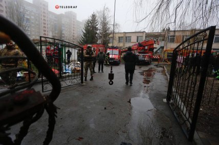 Рятувальна операція на місці падіння гвинтокрила Бровари 18.01.2023