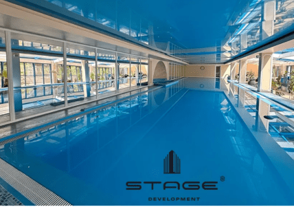 Бассейн имения в Одессе, выставивших на продажу