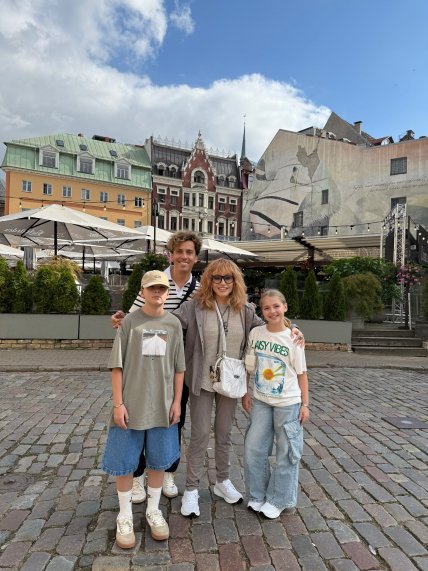 пугачева алла максим галкин дети