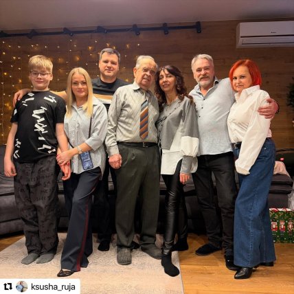 Родители Тодоренко, вероятно, продолжают жить в Одессе