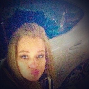 Украинская красавица Яна Соломко стала жертвой грабителя