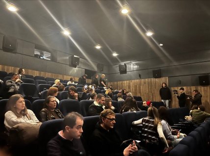 Показ фильма Государственные дети