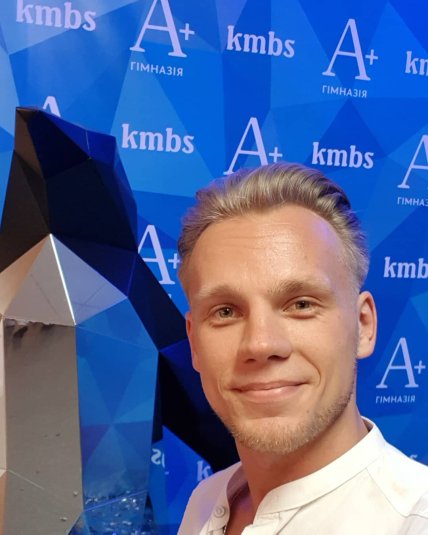 Як змінився Едуард Романюта