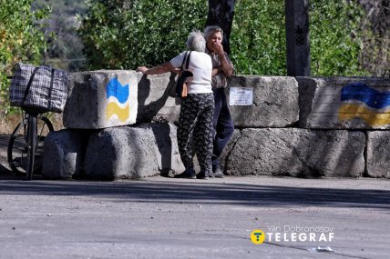 На вулицях все ще є люди