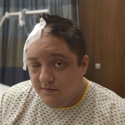 Роман Попов