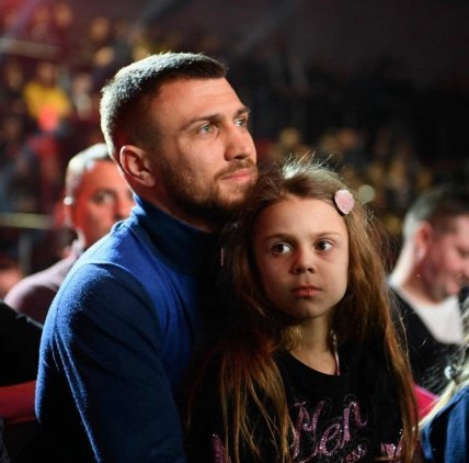 Василий Ломаченко с дочерью