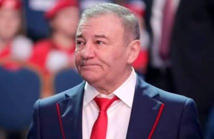 Костянтин Махов