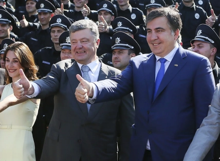 Від губернатора до радника президента: як змінювався Саакашвілі в українській політиці (фото)