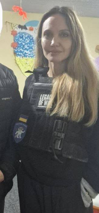 Анджеліна Джолі